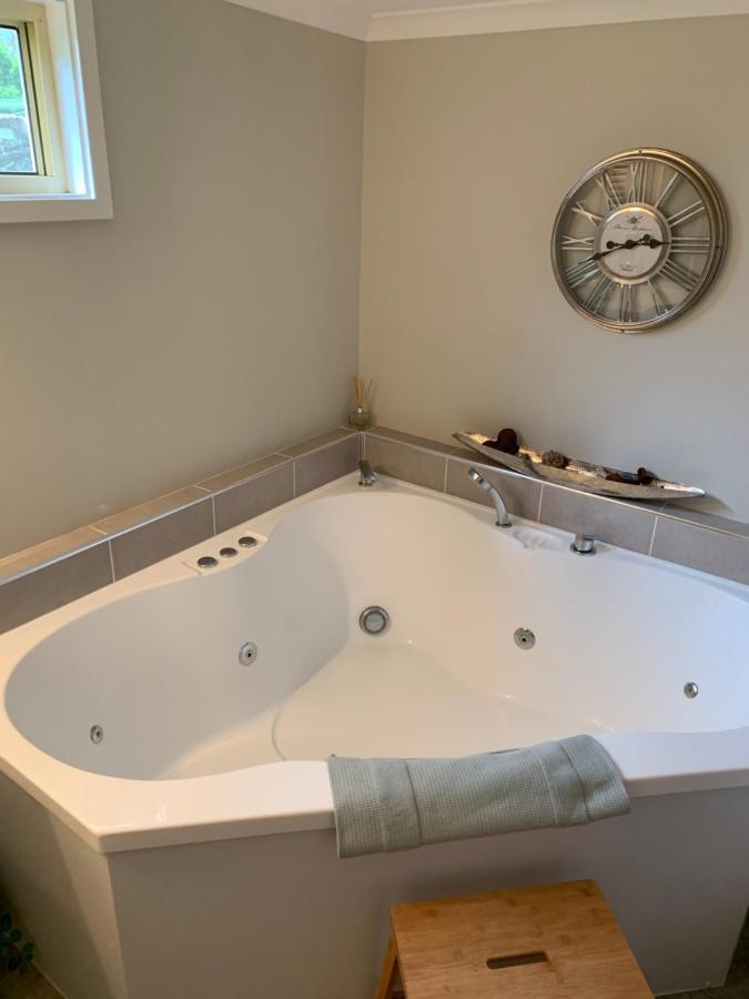 Churchill'S B&B Twin Spa Getaway Studio Swansea Kültér fotó